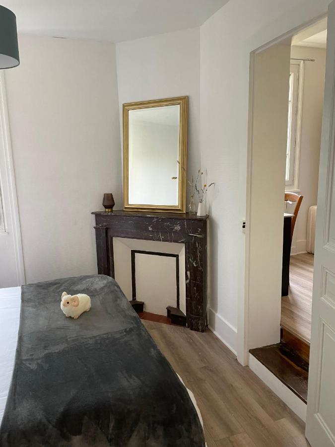 Location La Ferte, Calme Et Proximite Centre Ville Classe 3 Etoiles Lons-le-Saunier Eksteriør bilde